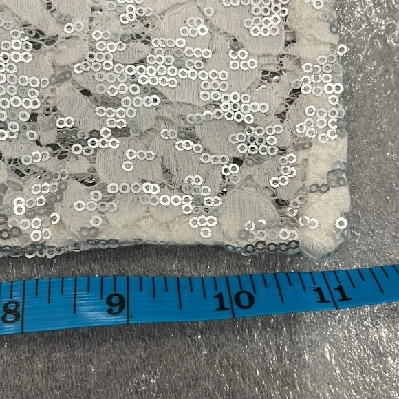 Banana Republic White Lace Silver Matte Sequins 3/4 Sleeve Blouse - Picture 13 of 14